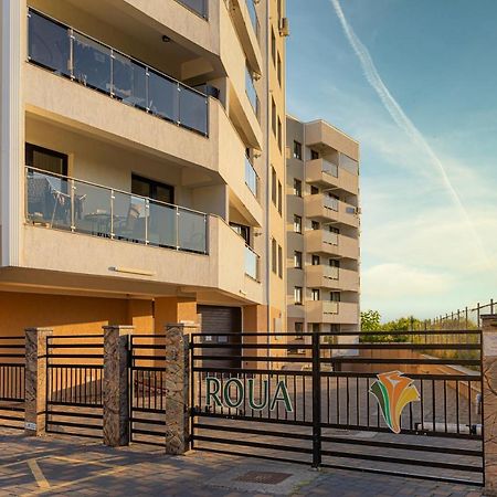 Uniquemoments Airport Apartment & Secure Parking & Airport Shuttle ยาช ภายนอก รูปภาพ